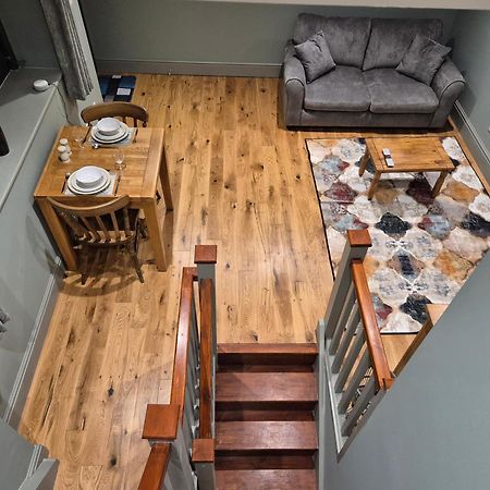 Foolow Charming 1 Bed Peak District Barn Conversion מראה חיצוני תמונה